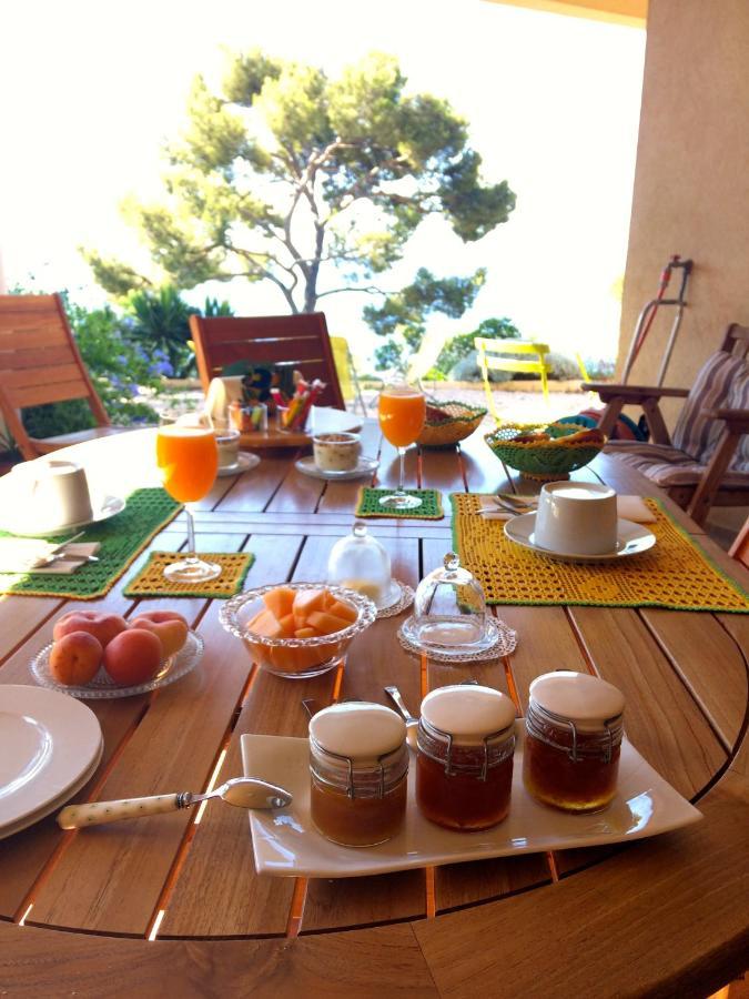 Les Bruyeres Bed and Breakfast Saint-Mandrier-sur-Mer Exterior foto